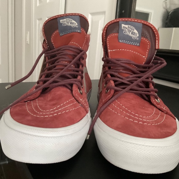 VANS Sk8 MTE Sherpa lined Hightops - Picture 4 of 5